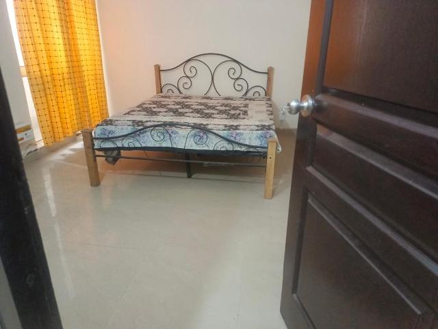 2 BHK Apartment in Sector 143 for rent Noida. The reference number is 20940890