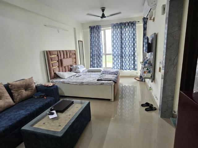 2 BHK Apartment in Sector 143 for rent Noida. The reference number is 21115741