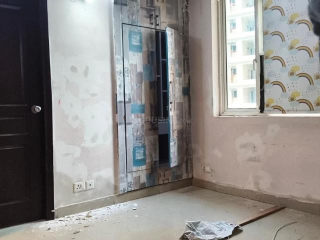 2 BHK Apartment in Sector 143 for resale Noida. The reference number is 21322744