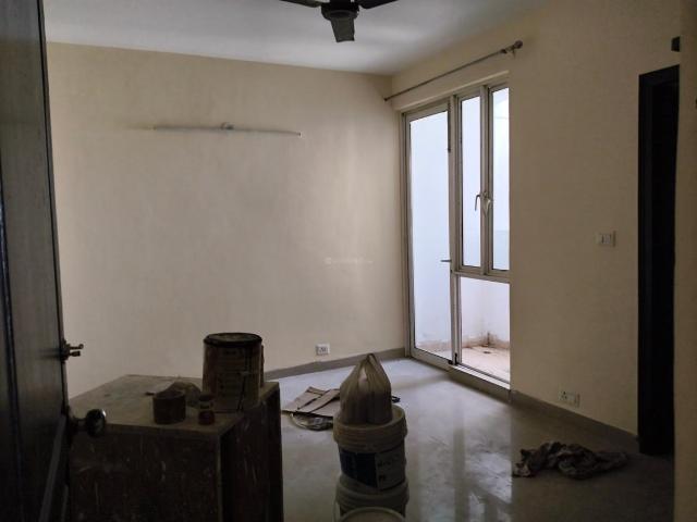 2 BHK Apartment in Sector 143 for resale Noida. The reference number is 21334125
