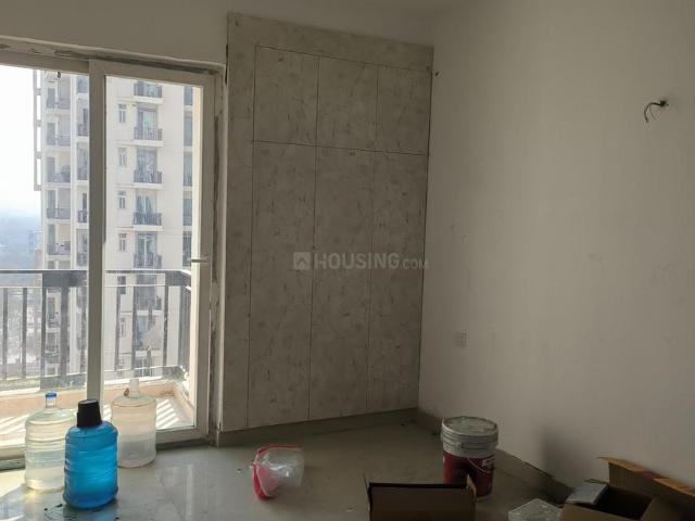 2 BHK Apartment in Sector 143B for rent Noida. The reference number is 19515533