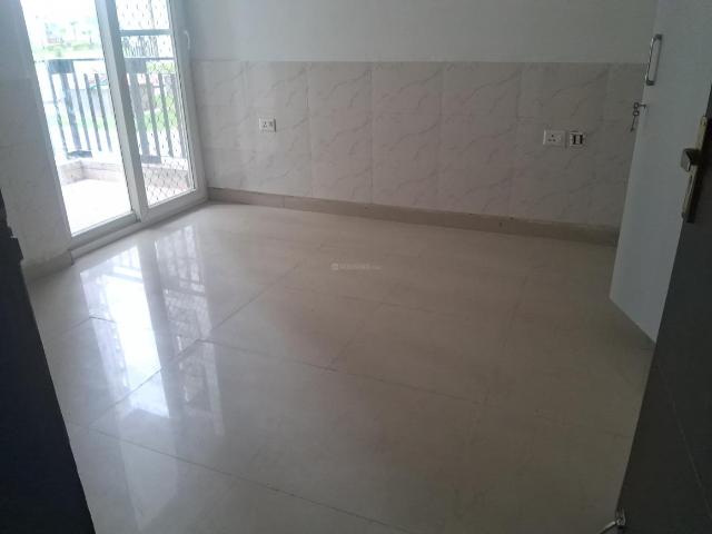 2 BHK Apartment in Sector 143B for rent Noida. The reference number is 20716144