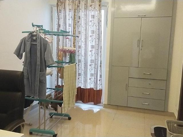 2 BHK Apartment in Sector 143B for rent Noida. The reference number is 20964792