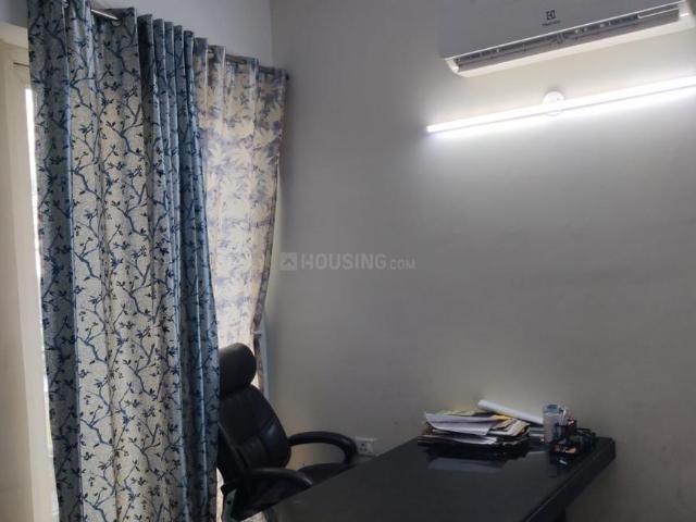 2 BHK Apartment in Sector 143B for rent Noida. The reference number is 21343565