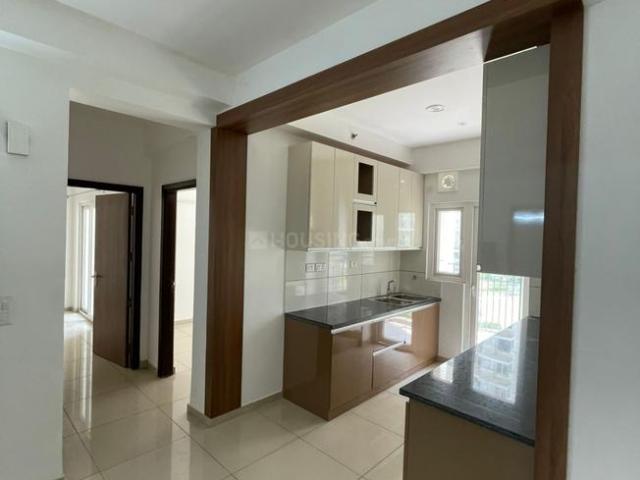 2 BHK Apartment in Sector 144 for rent Noida. The reference number is 19707898