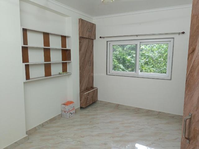 2 BHK Apartment in Sector 14 Dwarka for rent New Delhi. The reference number is 20864706