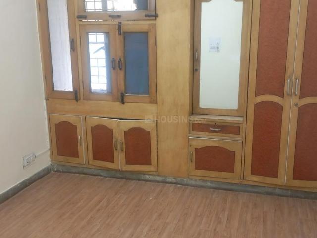 2 BHK Apartment in Sector 14 Dwarka for rent New Delhi. The reference number is 20927978