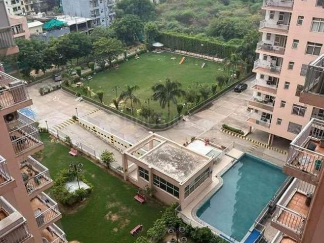 2 BHK Apartment in Sector 14 for resale Gurgaon. The reference number is 21282623