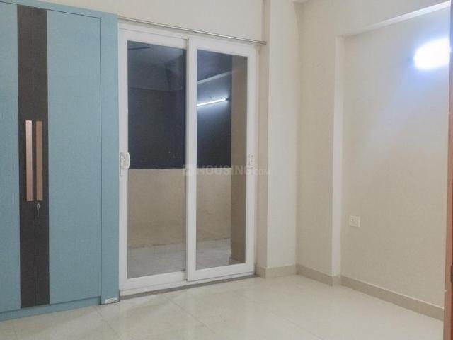 2 BHK Apartment in Sector 150 for rent Noida. The reference number is 19604688
