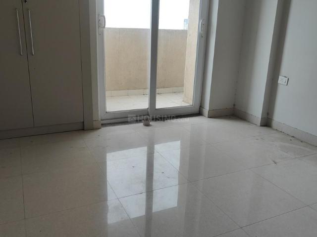 2 BHK Apartment in Sector 150 for rent Noida. The reference number is 19947378