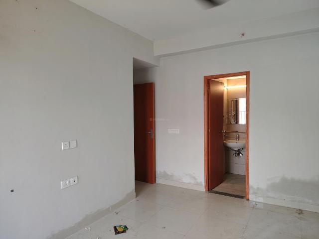 2 BHK Apartment in Sector 150 for rent Noida. The reference number is 20002382