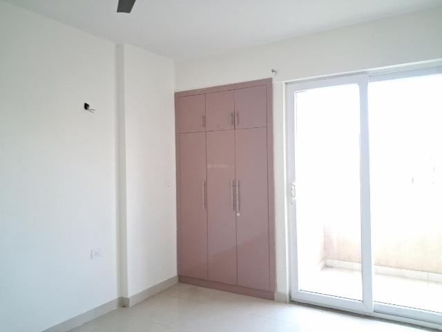 2 BHK Apartment in Sector 150 for rent Noida. The reference number is 20435248
