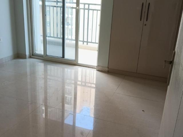 2 BHK Apartment in Sector 150 for rent Noida. The reference number is 20766392