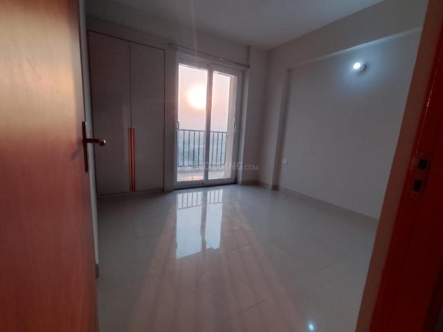 2 BHK Apartment in Sector 150 for rent Noida. The reference number is 21284170