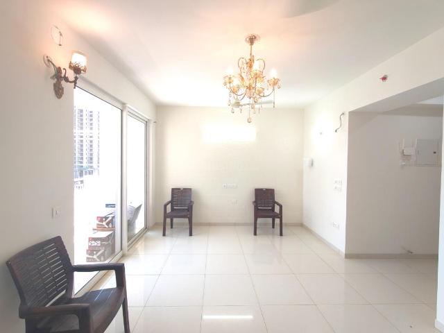 2 BHK Apartment in Sector 150 for rent Noida. The reference number is 21299230
