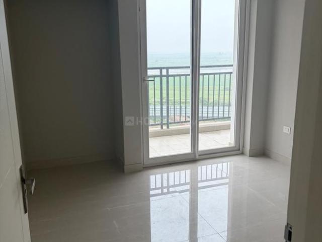 2 BHK Apartment in Sector 150 for resale Noida. The reference number is 21128266
