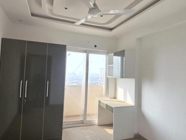 2 BHK Apartment in Sector 150 for resale Noida. The reference number is 21148370