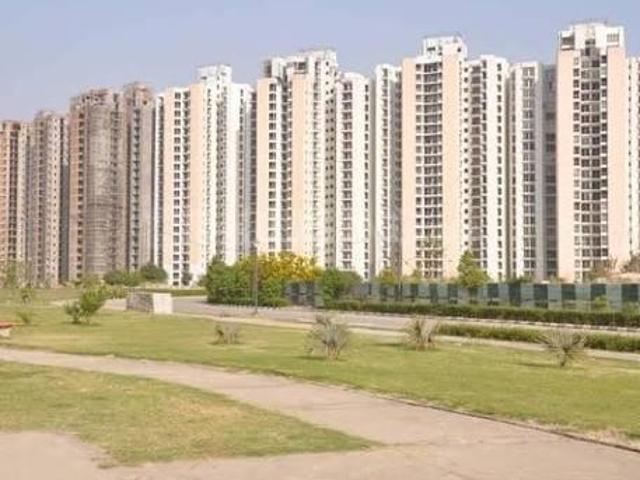 2 BHK Apartment in Sector 151 for resale Noida. The reference number is 19280949