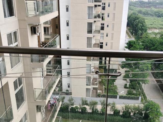 2 BHK Apartment in Sector 152 for rent Noida. The reference number is 21033396