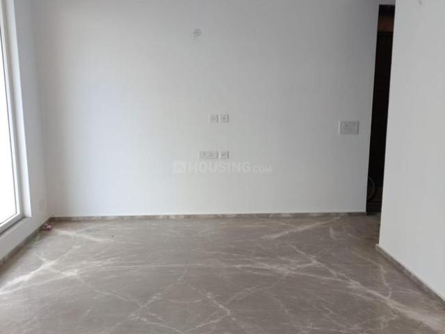 2 BHK Apartment in Sector 152 for rent Noida. The reference number is 21323493