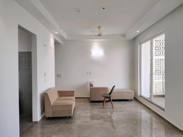 2 BHK Apartment in Sector 152 for resale Noida. The reference number is 20419215
