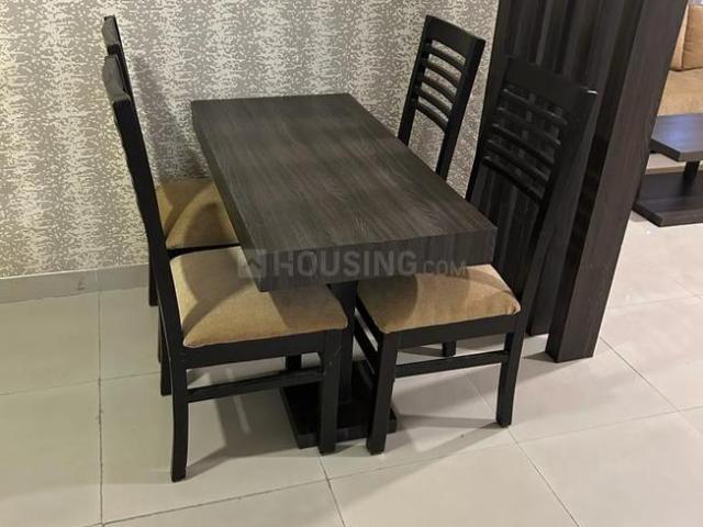 2 BHK Apartment in Sector 15 for rent Bhiwadi. The reference number is 20511588