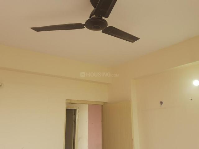 2 BHK Apartment in Sector 15 for rent Bhiwadi. The reference number is 20808734