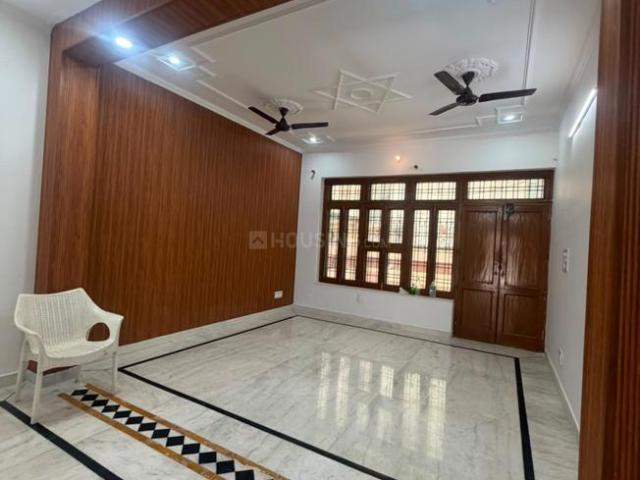 2 BHK Apartment in Sector 15 for rent Gurgaon. The reference number is 20669070