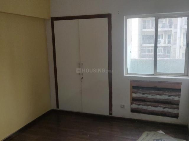 2 BHK Apartment in Sector 168 for rent Noida. The reference number is 19924677