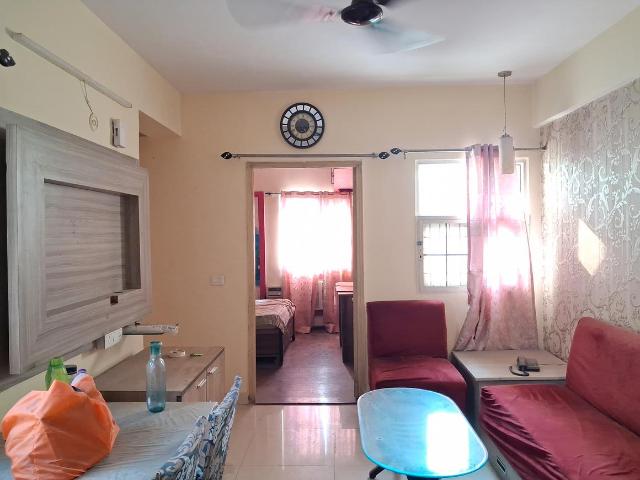 2 BHK Apartment in Sector 168 for rent Noida. The reference number is 20352822