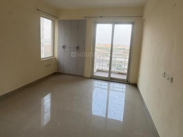 2 BHK Apartment in Sector 168 for rent Noida. The reference number is 20441569
