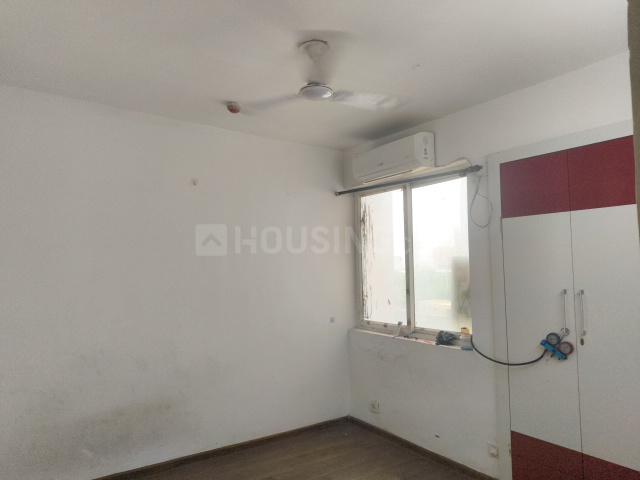 2 BHK Apartment in Sector 168 for rent Noida. The reference number is 20841151