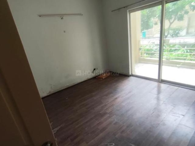 2 BHK Apartment in Sector 168 for rent Noida. The reference number is 21200017