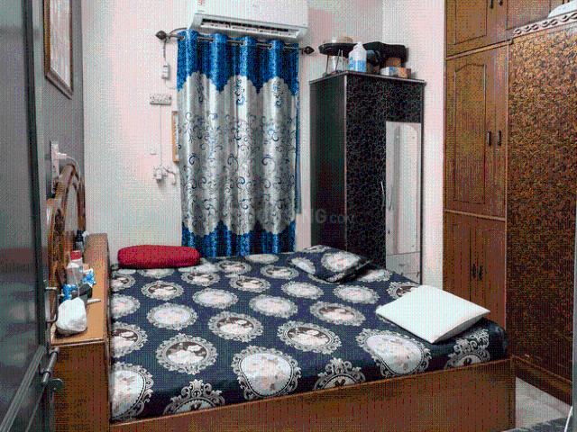2 BHK Apartment in Sector 16 Rohini for resale New Delhi. The reference number is 21334048