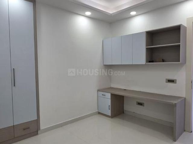 2 BHK Apartment in Sector 16B Dwarka for resale New Delhi. The reference number is 20766087