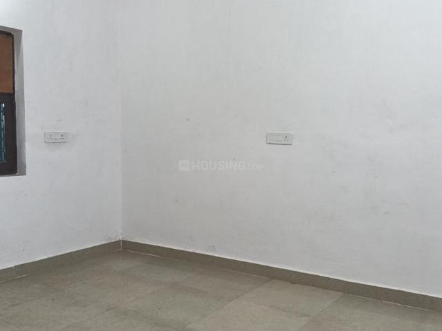 2 BHK Apartment in Sector 17 Dwarka for rent New Delhi. The reference number is 20813246