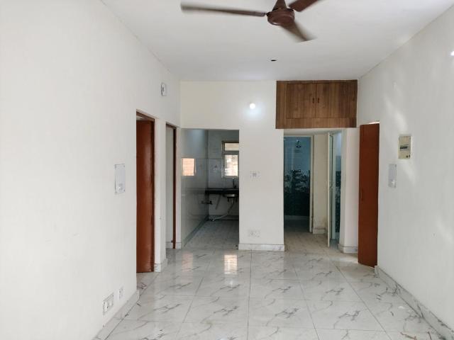 2 BHK Apartment in Sector 17 Dwarka for rent New Delhi. The reference number is 20047792