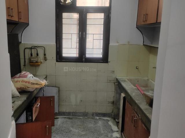 2 BHK Apartment in Sector 18 Dwarka for rent New Delhi. The reference number is 16601137