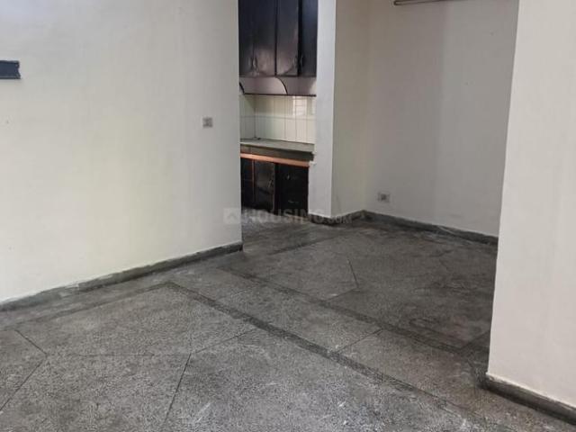 2 BHK Apartment in Sector 18 Dwarka for rent New Delhi. The reference number is 17381042