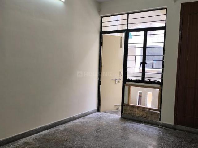 2 BHK Apartment in Sector 18 Dwarka for rent New Delhi. The reference number is 20267590