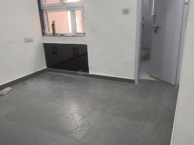 2 BHK Apartment in Sector 18 Dwarka for rent New Delhi. The reference number is 21329577