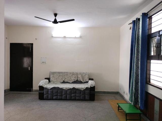 2 BHK Apartment in Sector 18 Dwarka for resale New Delhi. The reference number is 20267765