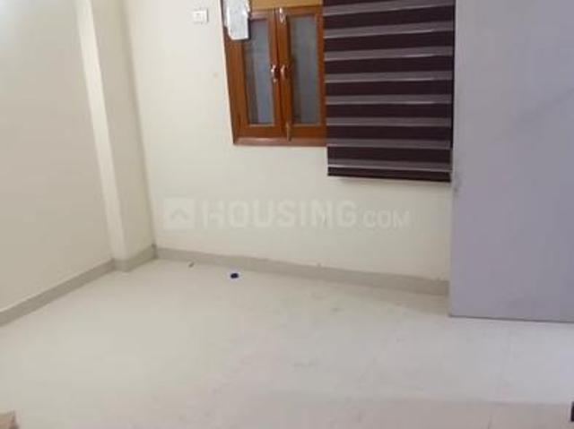 2 BHK Apartment in Sector 18 Dwarka for resale New Delhi. The reference number is 20702668