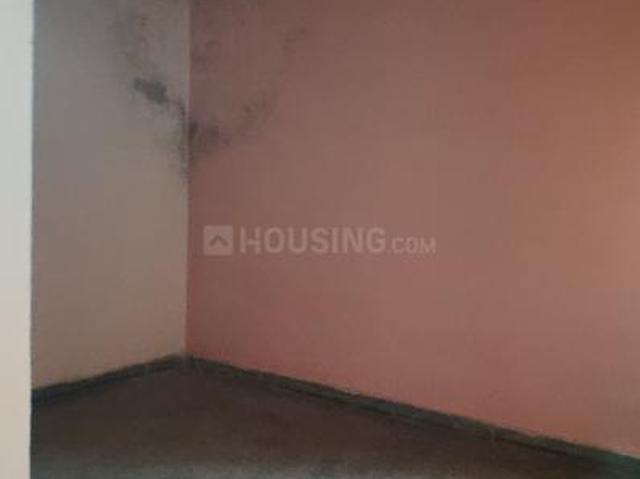 2 BHK Apartment in Sector 18 Rohini for rent New Delhi. The reference number is 21053310