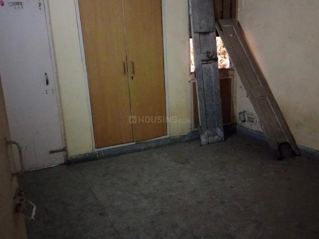 2 BHK Apartment in Sector 18 Rohini for resale New Delhi. The reference number is 20811701