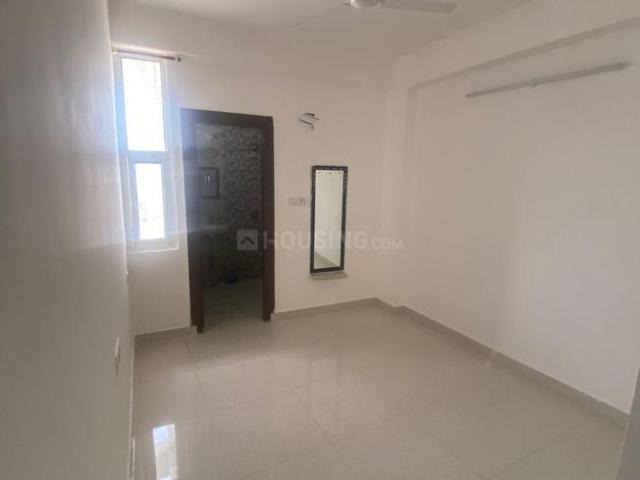 2 BHK Apartment in Sector 19 Dwarka for rent New Delhi. The reference number is 19914618