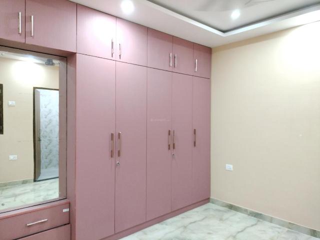 2 BHK Apartment in Sector 19 Dwarka for rent New Delhi. The reference number is 20951929