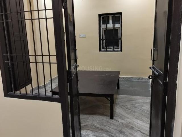 2 BHK Apartment in Sector 19 Rohini for rent New Delhi. The reference number is 21113386