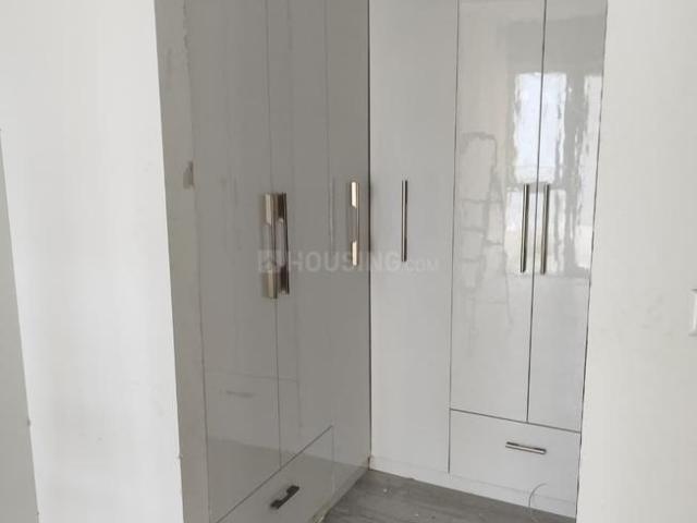 2 BHK Apartment in Sector 103 for rent Gurgaon. The reference number is 19837804