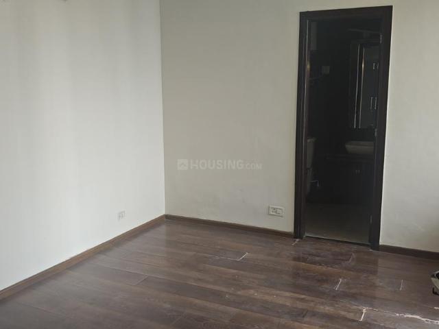 2 BHK Apartment in Sector 100 for rent Noida. The reference number is 21105143